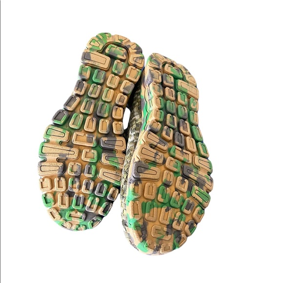 Funny Acqua Womens Shoes Sz 8.5 Multi Army Fatigue Comfortable Walker - Picture 7 of 7